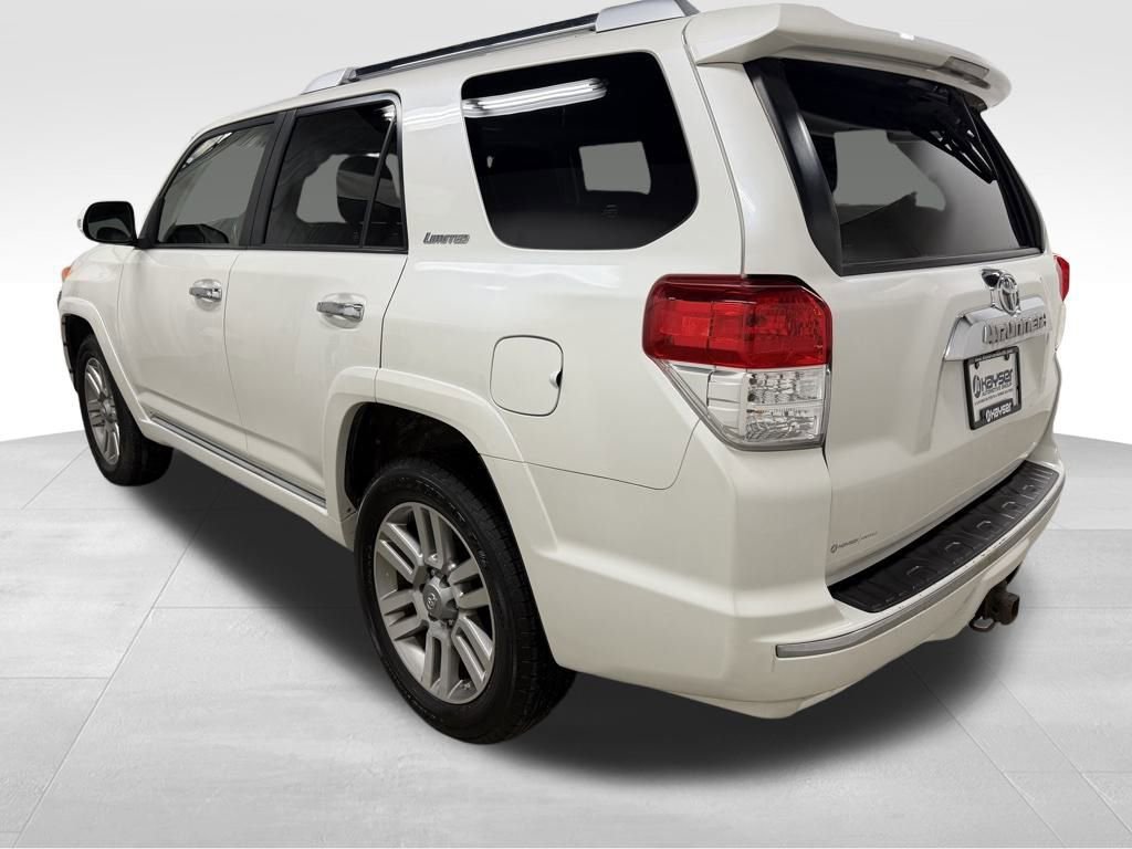 Used 2013 Toyota 4Runner Limited image 5