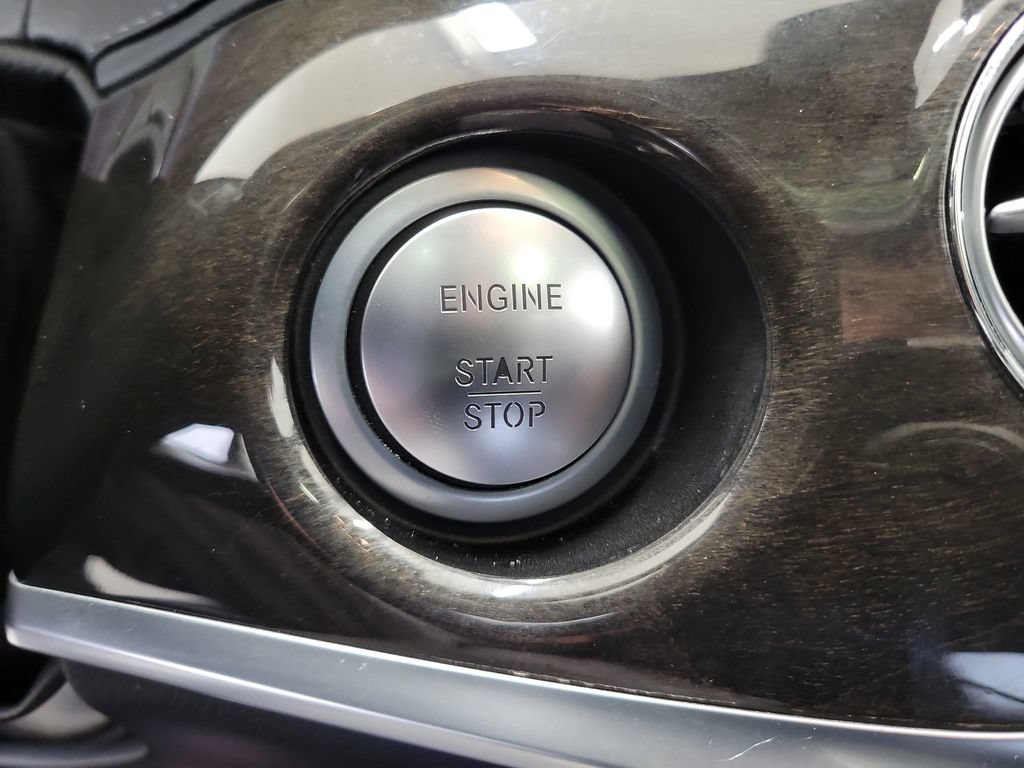 Used 2017 Mercedes-Benz S 550e w/ Premium Package image 32