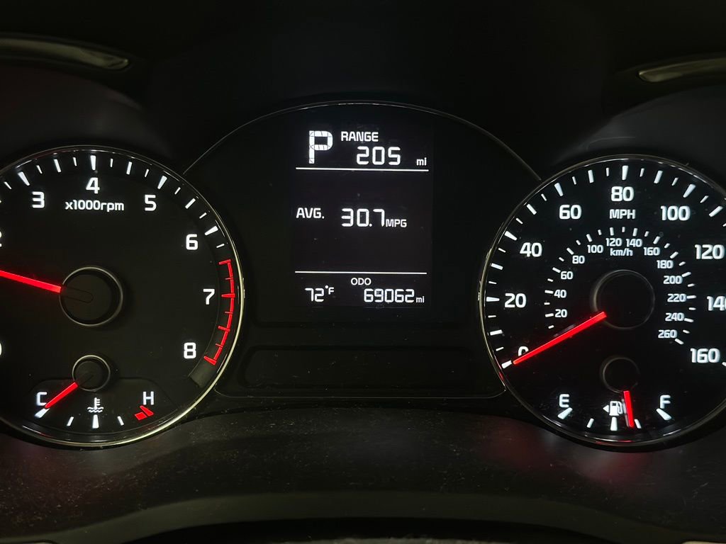 Used 2017 Kia Forte LX image 5