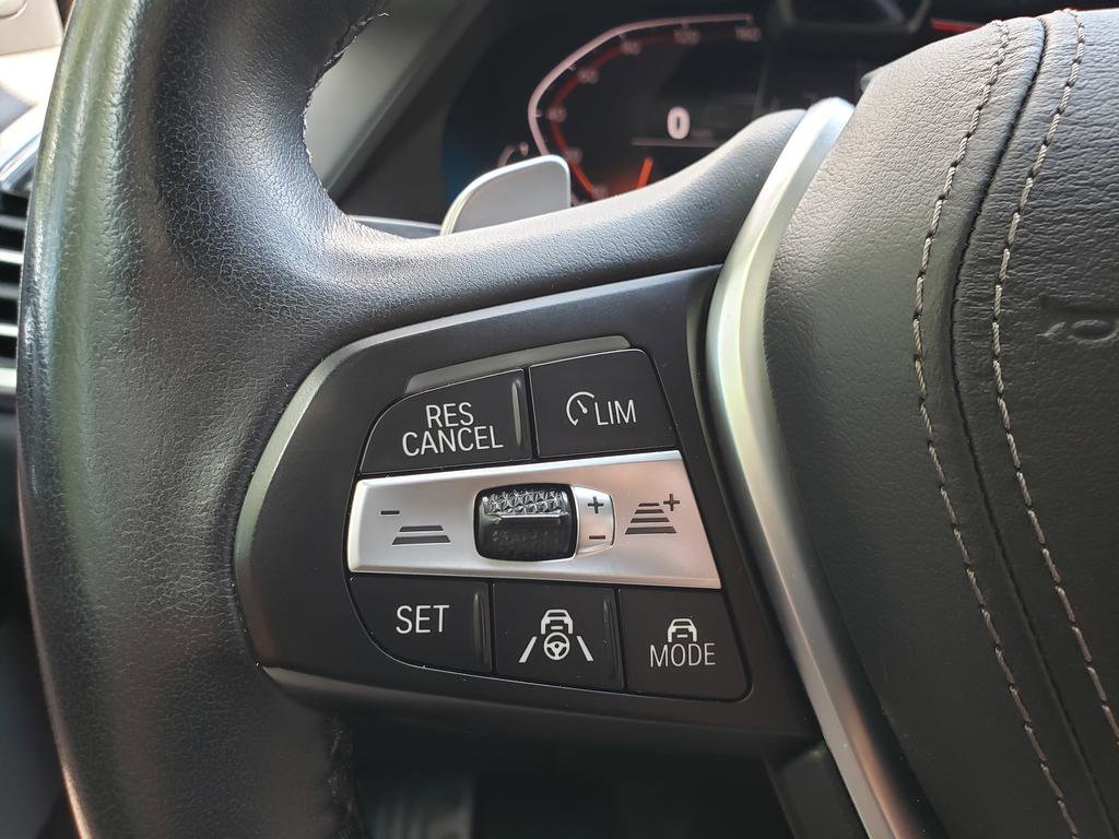 Used 2020 BMW X5 xDrive40i w/ Premium Package image 19