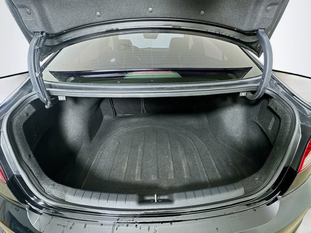 Used 2020 Hyundai Elantra Sport w/ Premium Package 02 FWD image 32