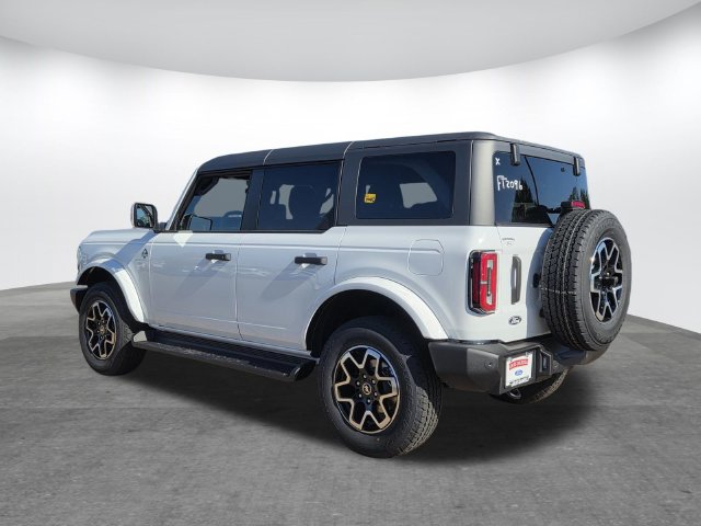 New 2026 Ford Bronco Outer Banks AWD/4WD image 3
