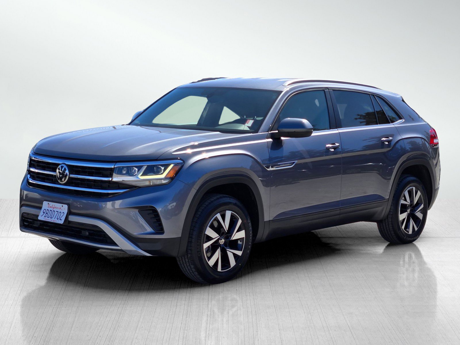 Used 2021 Volkswagen Atlas Cross Sport SE w/ Luggage Net & Mats Package AWD/4WD image 8