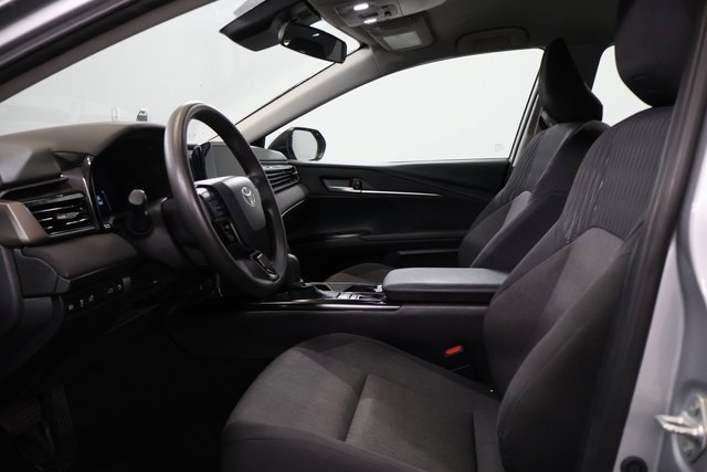 Used 2025 Toyota Camry LE FWD image 12