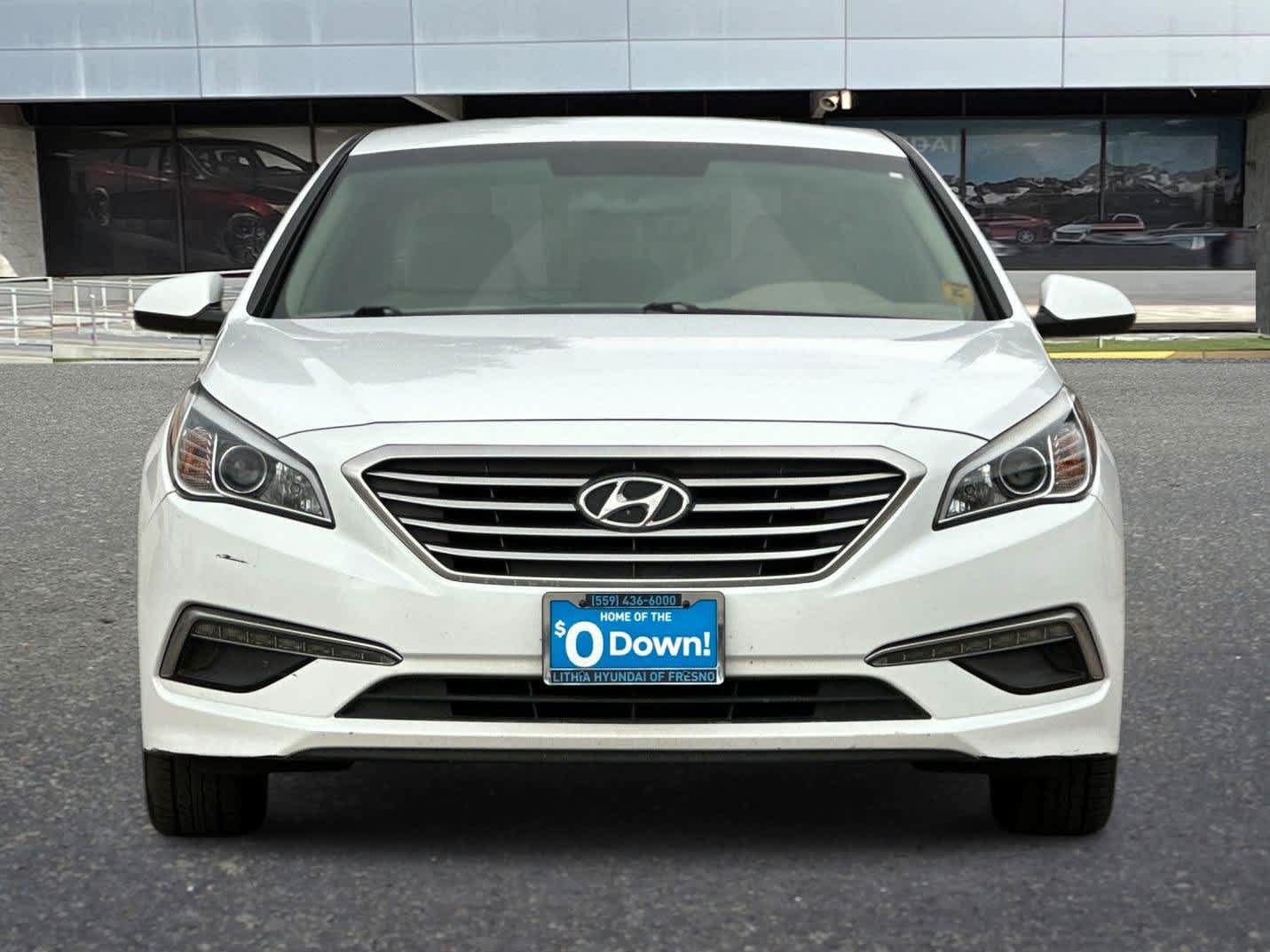 Used 2015 Hyundai Sonata SE w/ Option Group 09 FWD image 11
