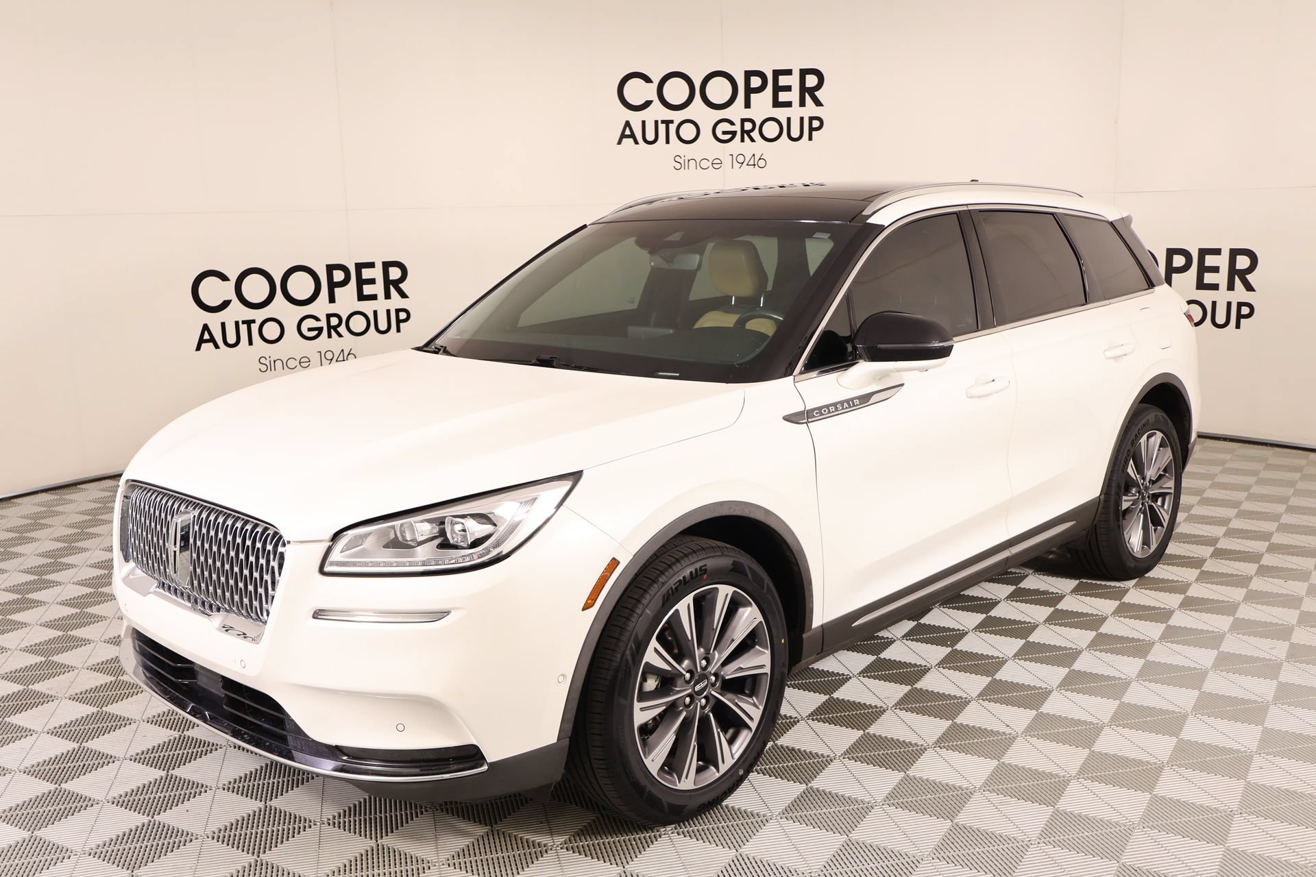 Used 2020 Lincoln Corsair Reserve w/ Equipment Group 202A AWD/4WD image 10