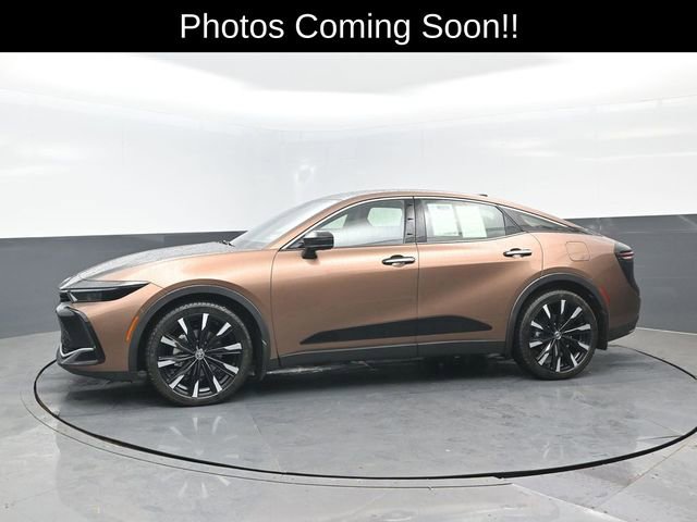 Used 2023 Toyota Crown Platinum AWD/4WD image 4