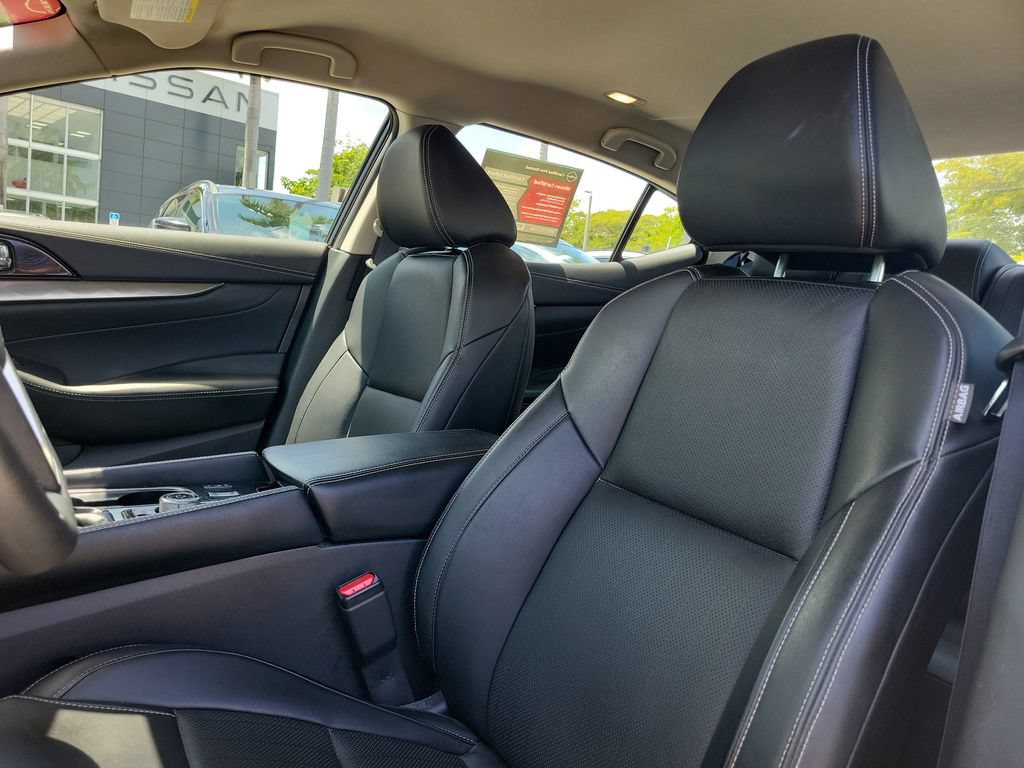 Certified 2023 Nissan Maxima SV w/ Floor Mat Group FWD image 23