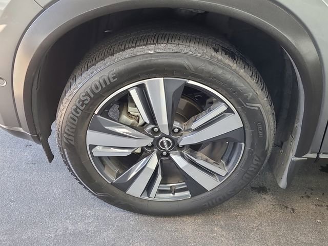 Used 2023 Nissan Rogue SL w/ SL Premium Package AWD/4WD image 12