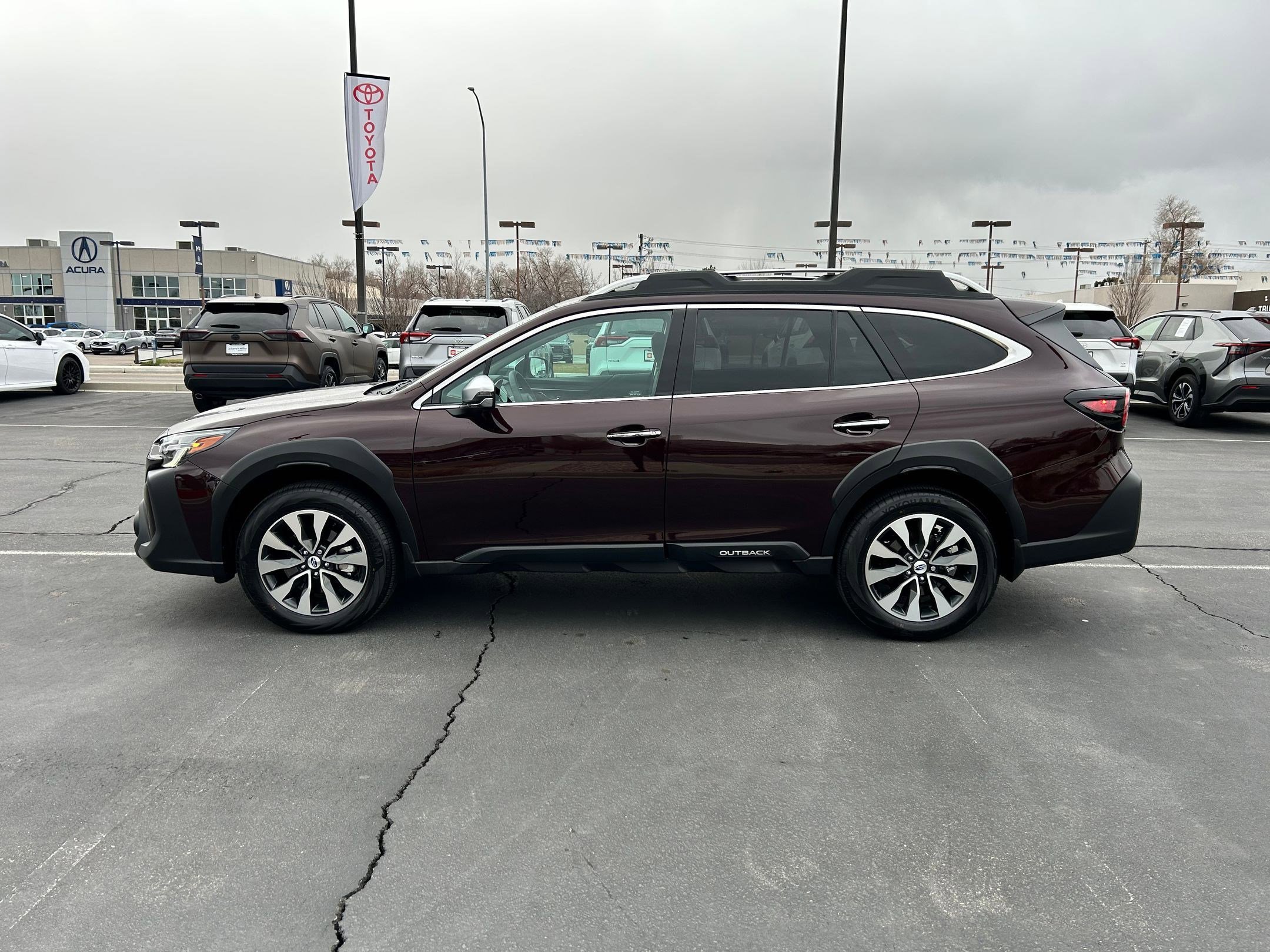 Used 2025 Subaru Outback Touring XT w/ Popular Package #2 image 2