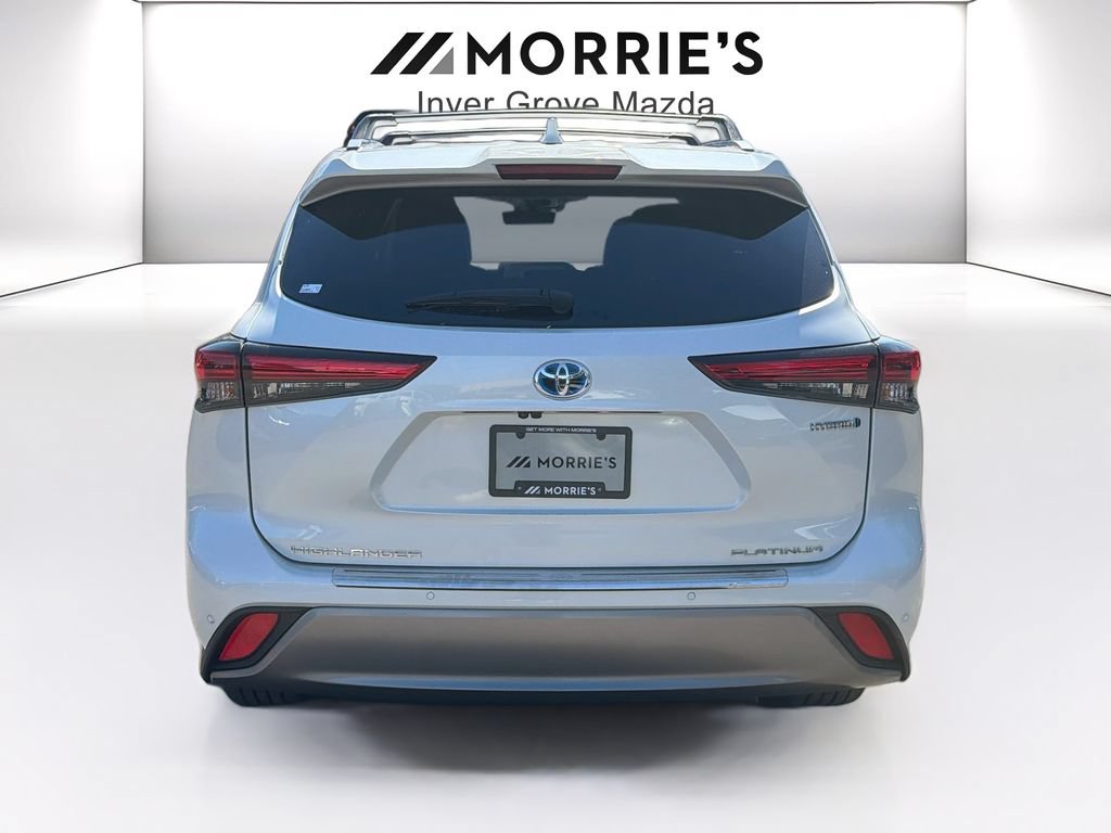 Used 2023 Toyota Highlander Platinum AWD/4WD image 6