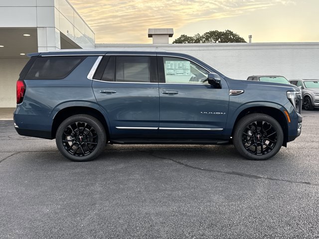 New 2026 GMC Yukon Elevation w/ LPO, Floor Liner Package image 2