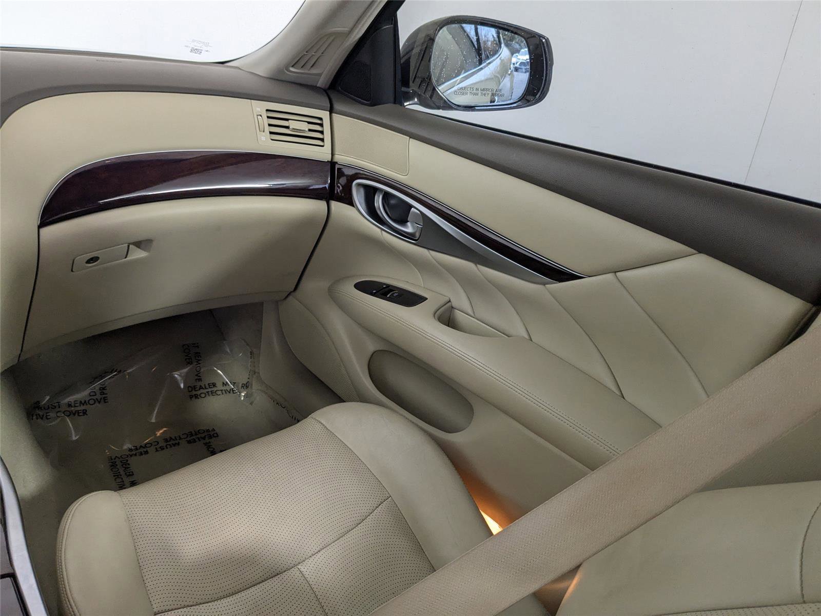 Used 2019 INFINITI Q70 L 3.7 image 37