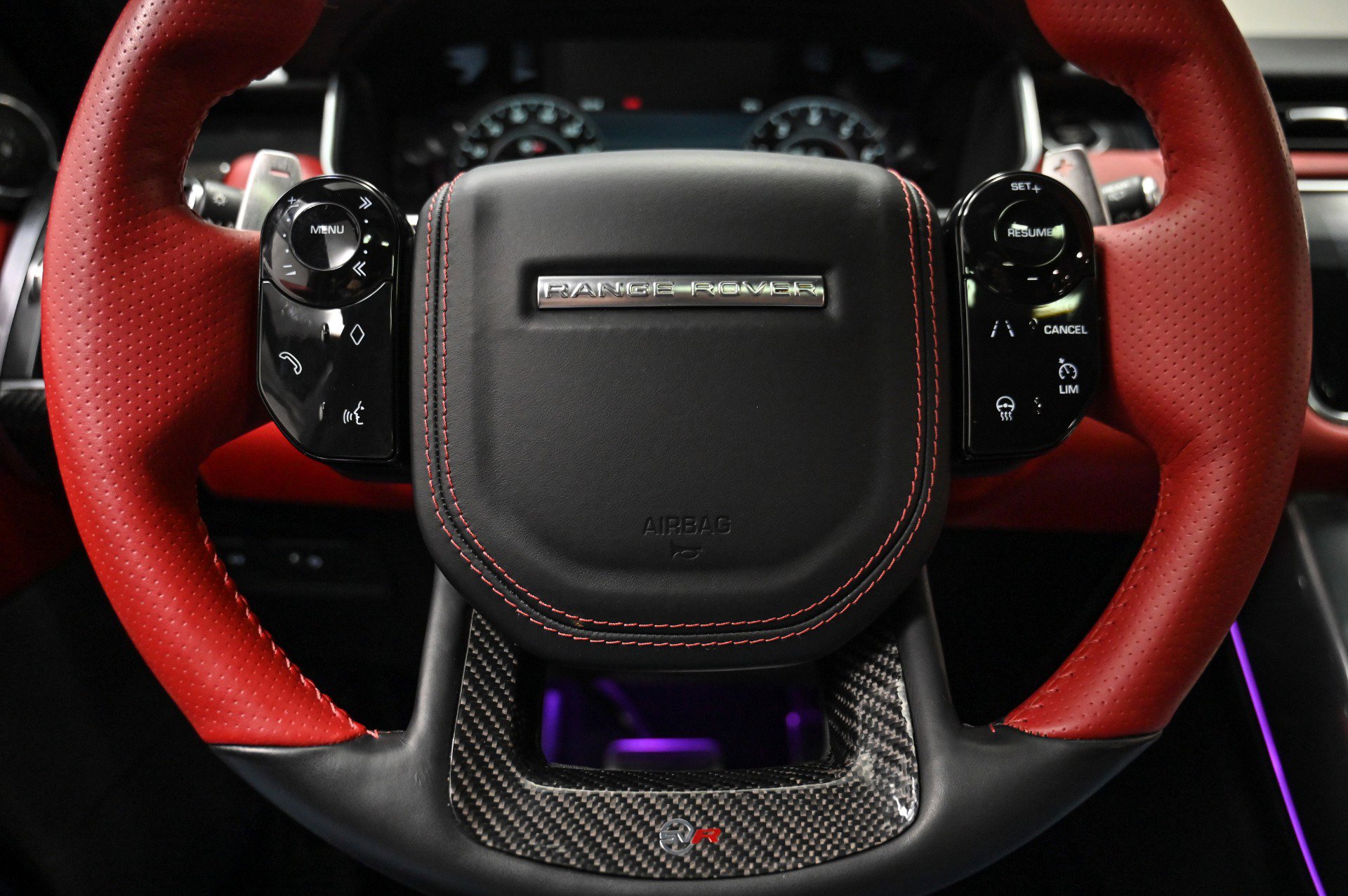 Used 2022 Land Rover Range Rover Sport SVR Carbon Edition image 9