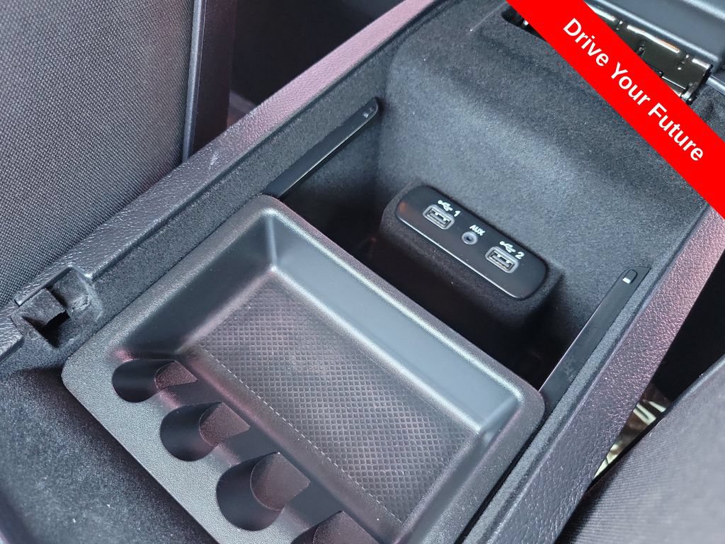 Used 2020 Dodge Charger R/T RWD image 14
