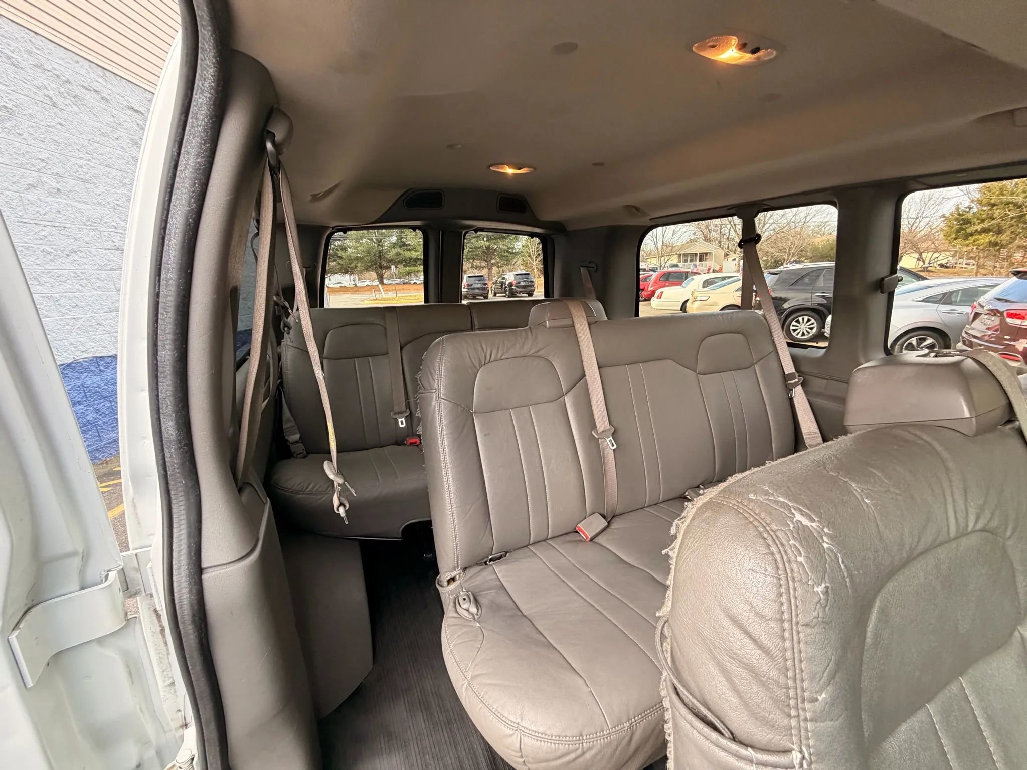 Used 2012 GMC Savana 2500 LS w/ Power Package image 18