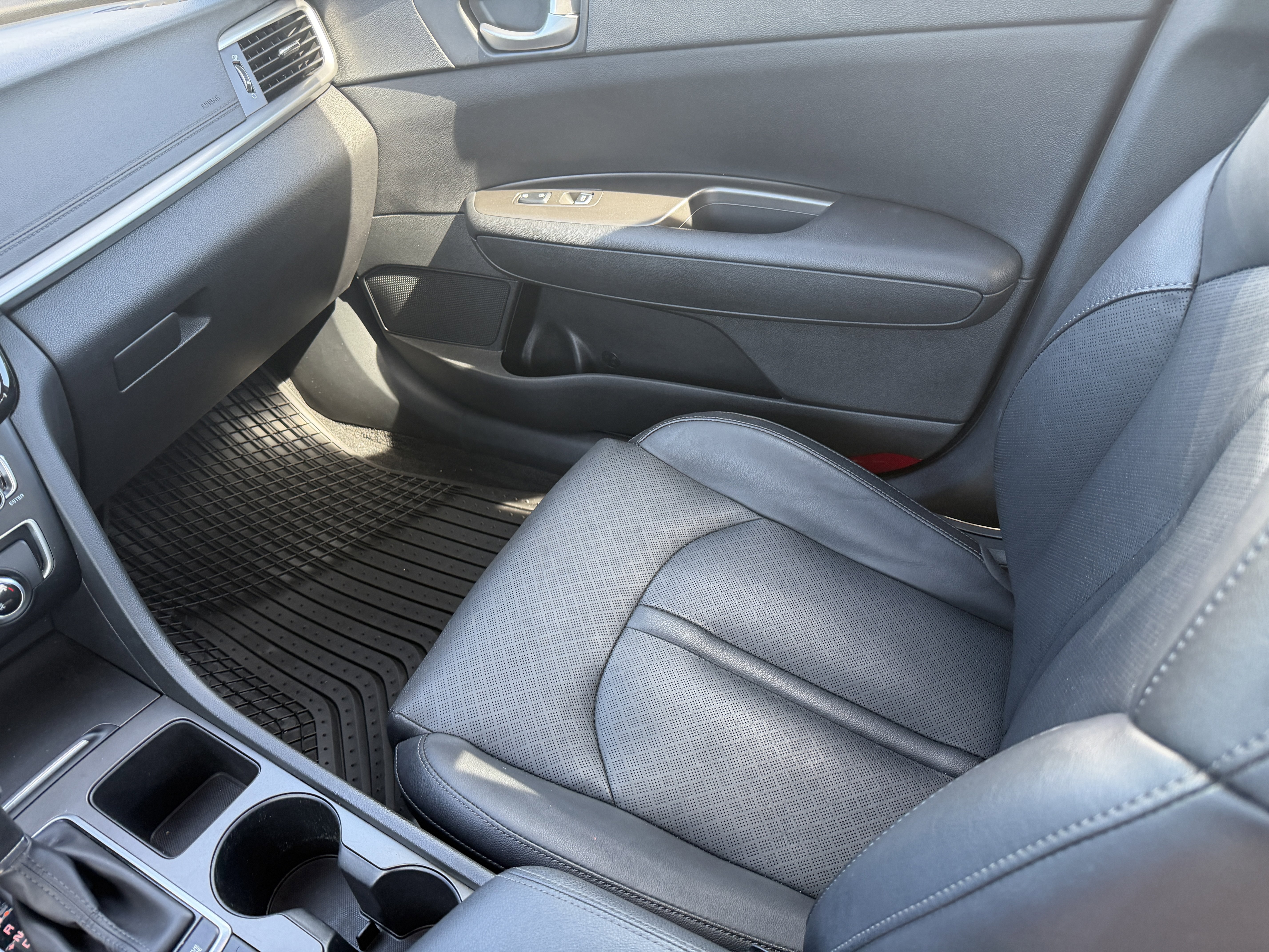 Certified 2020 Kia Optima SE image 19