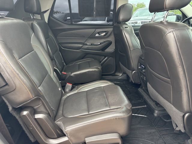 Used 2021 Chevrolet Traverse Premier w/ Redline Edition FWD image 24