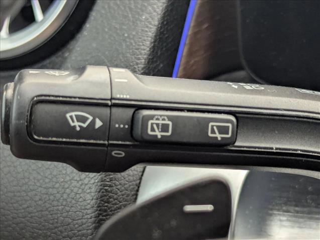 Used 2023 Mercedes-Benz GLB 250 image 10