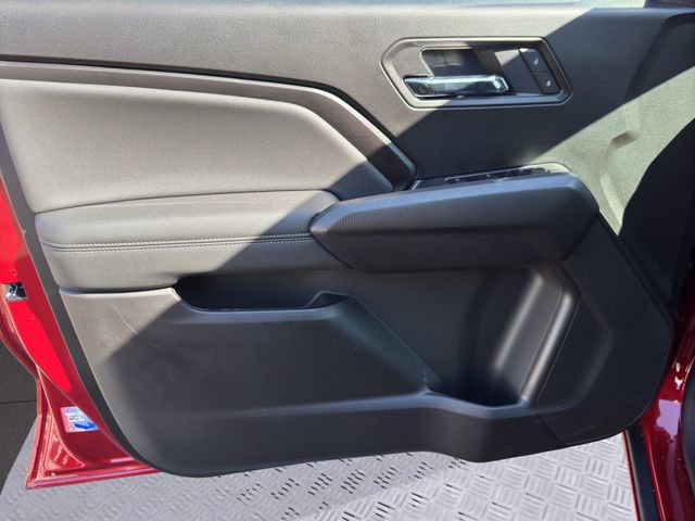 New 2026 GMC Canyon Elevation w/ LPO, Black Badging Package image 13