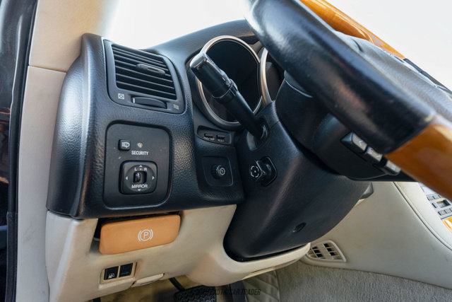 Used 2003 Lexus SC 430 Convertible image 45