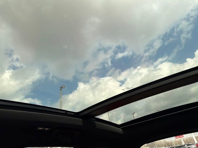 Certified 2023 Lincoln Corsair Reserve w/ Equipment Group 201A image 26