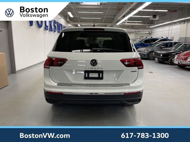 Certified 2024 Volkswagen Tiguan S image 3