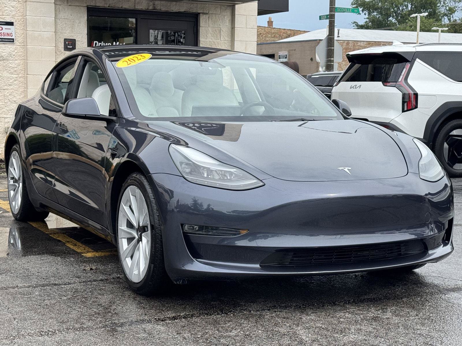 Used 2023 Tesla Model 3 Standard Range RWD image 13