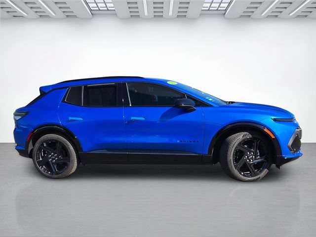 Used 2025 Chevrolet Equinox EV RS w/ Convenience Package II AWD/4WD image 3