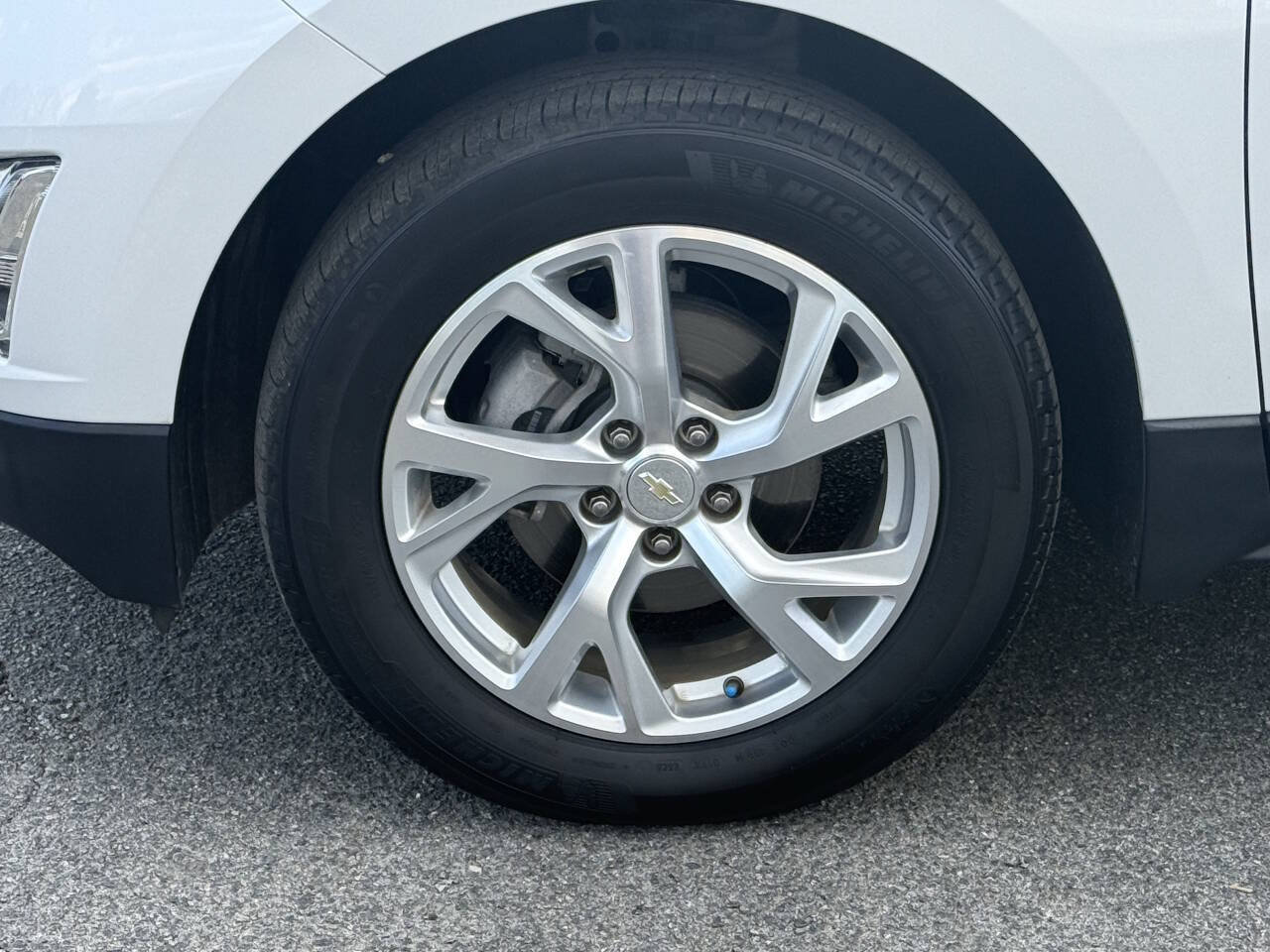 Used 2020 Chevrolet Equinox Premier AWD/4WD image 28