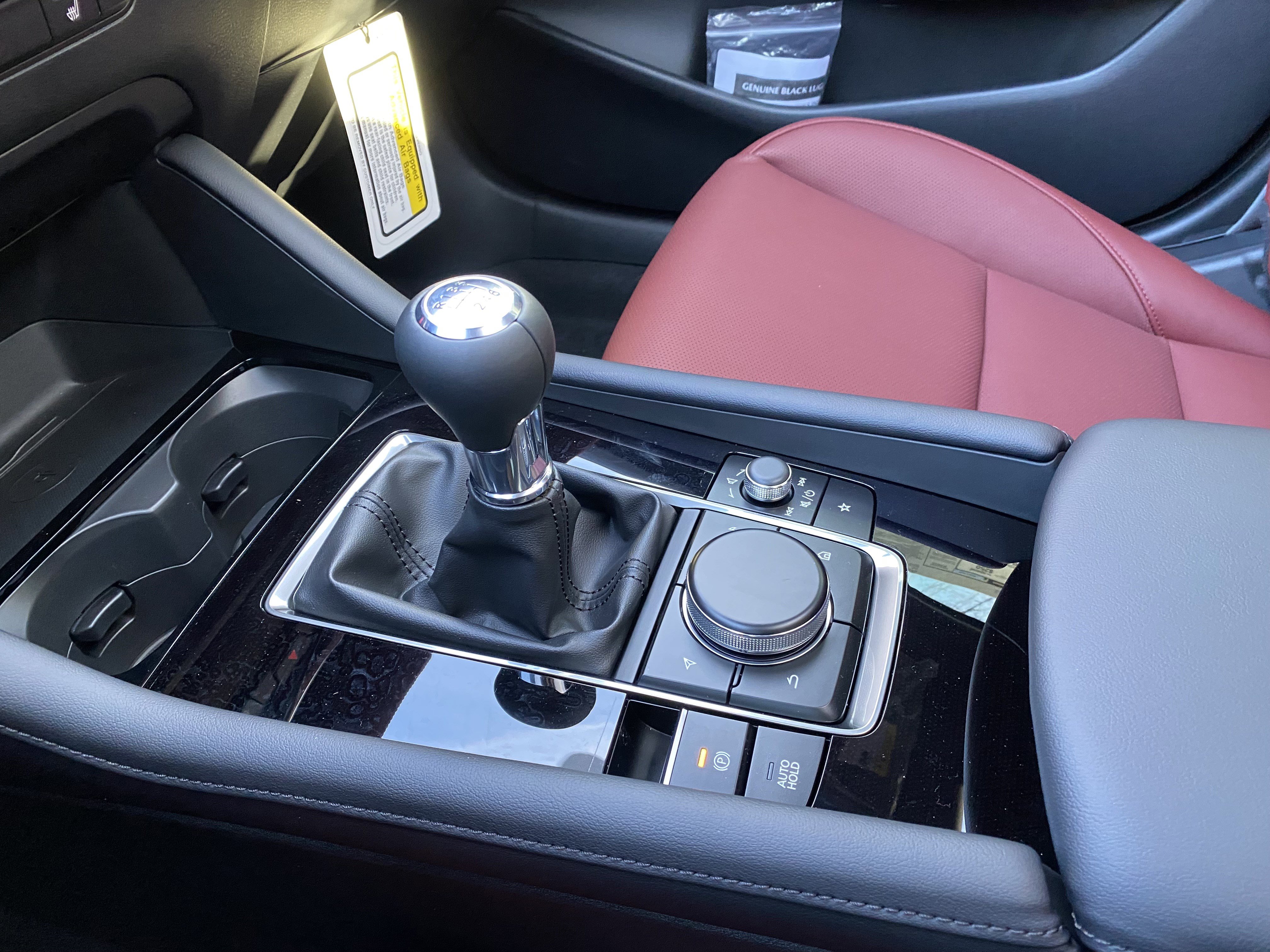 New 2026 MAZDA MAZDA3 2.5 S Hatchback w/ Premium Pkg image 30