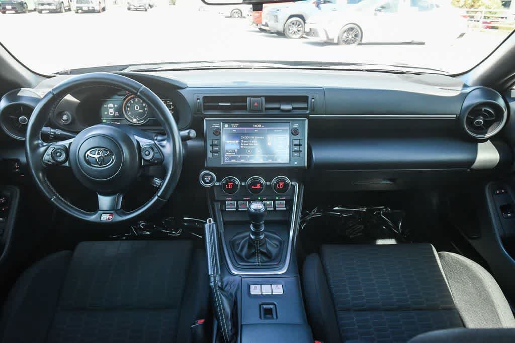Used 2023 Toyota GR86 w/ ALL Weather Mat Package (TMS) RWD image 16