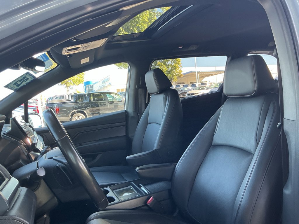 Used 2025 Honda Odyssey Sport-L image 21