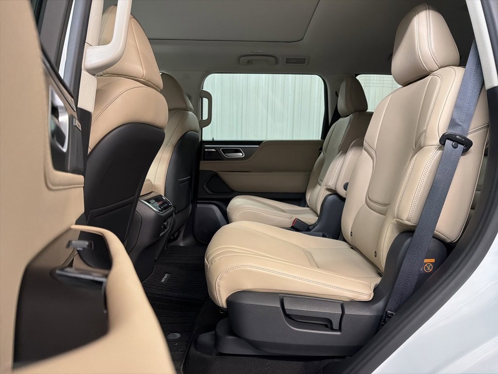 New 2026 INFINITI QX80 Pure image 26