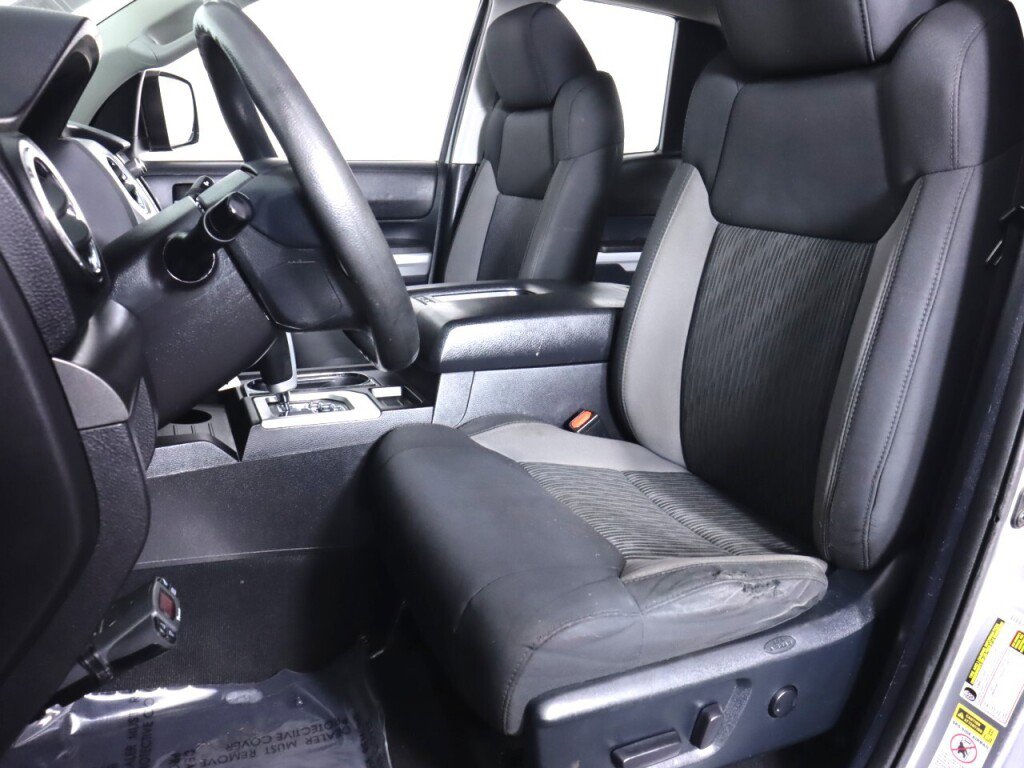 Used 2015 Toyota Tundra SR5 w/ SR5 Upgrade Package AWD/4WD image 30