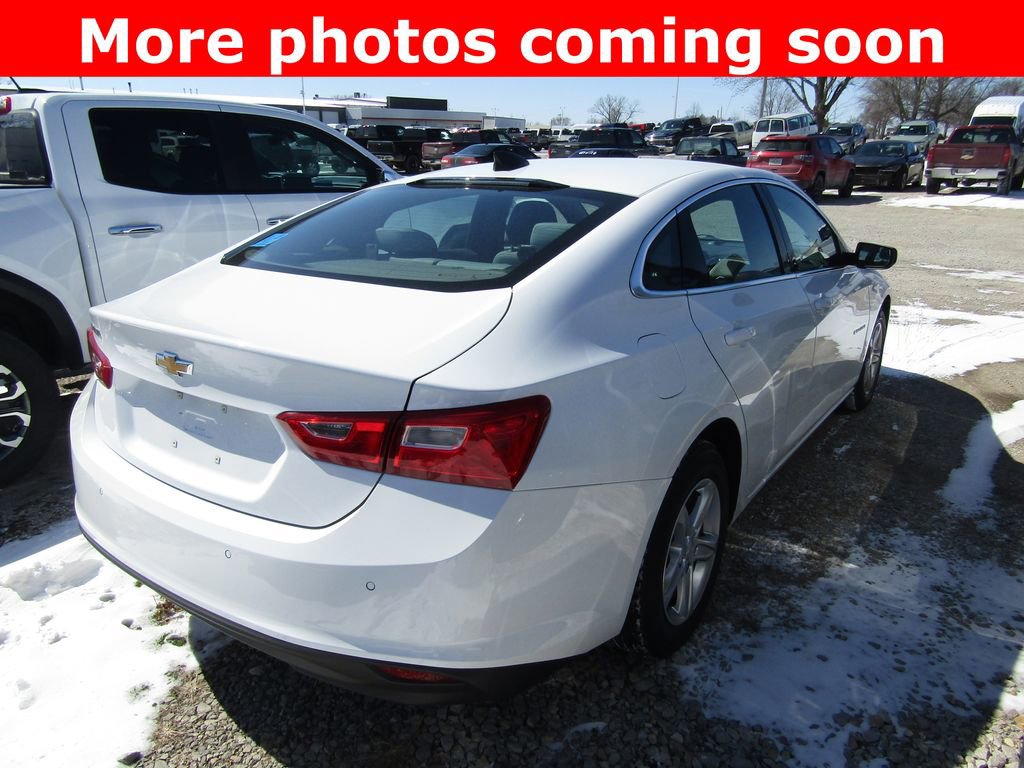Used 2021 Chevrolet Malibu LS w/ Driver Confidence Package II image 5