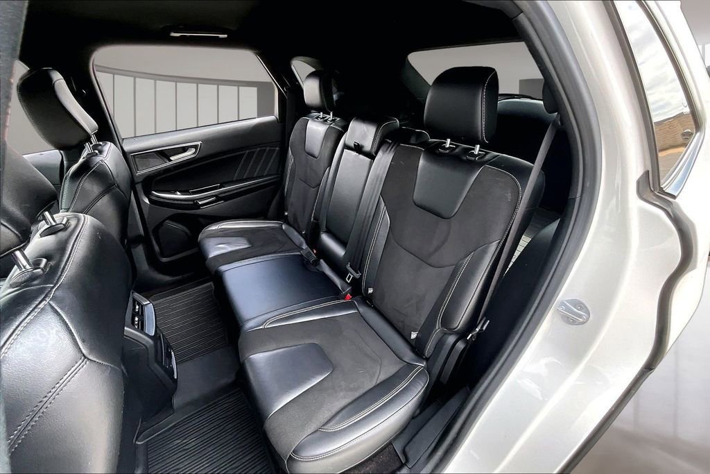 Used 2020 Ford Edge ST AWD/4WD image 25