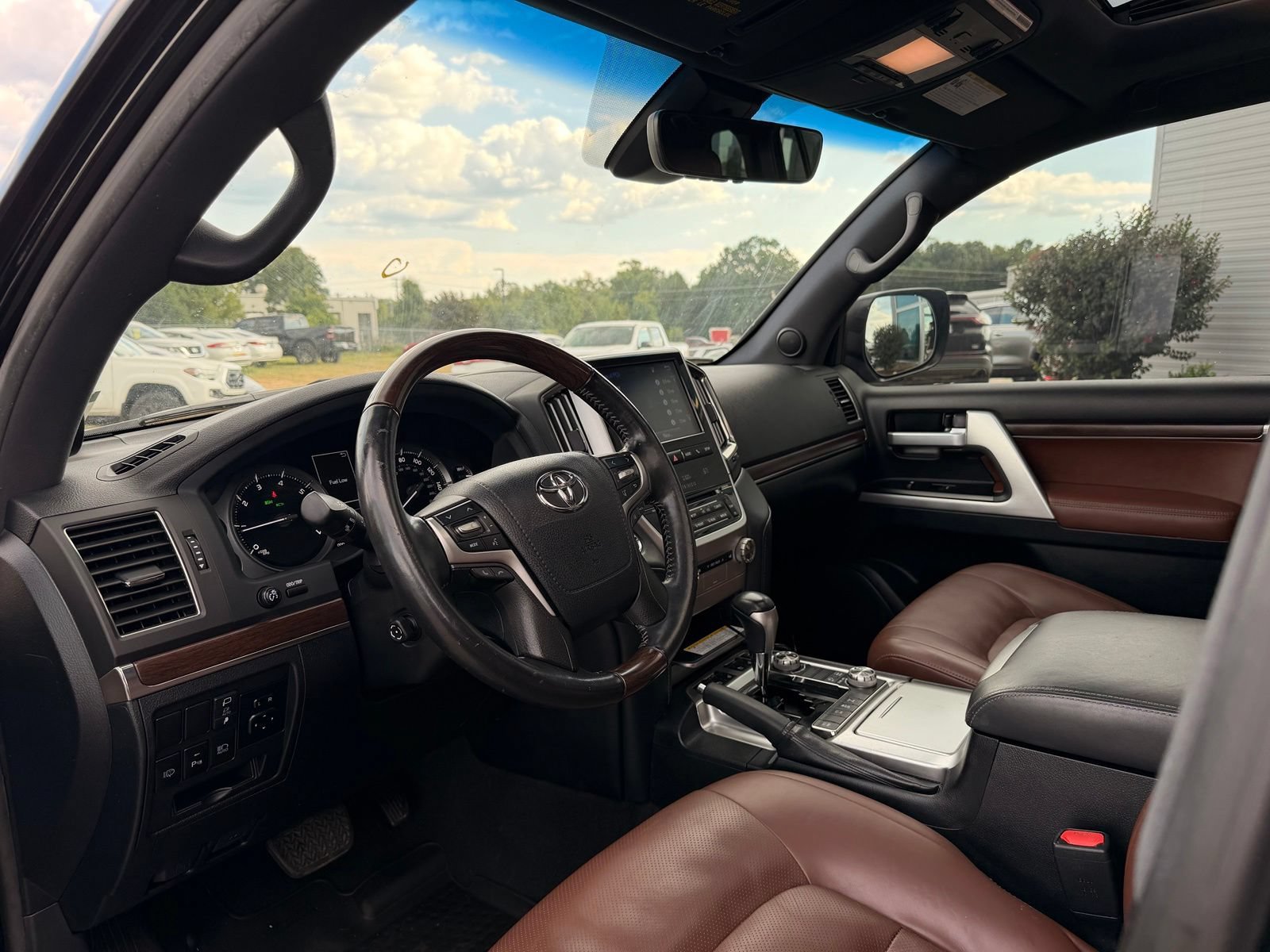 Used 2020 Toyota Land Cruiser AWD/4WD image 14