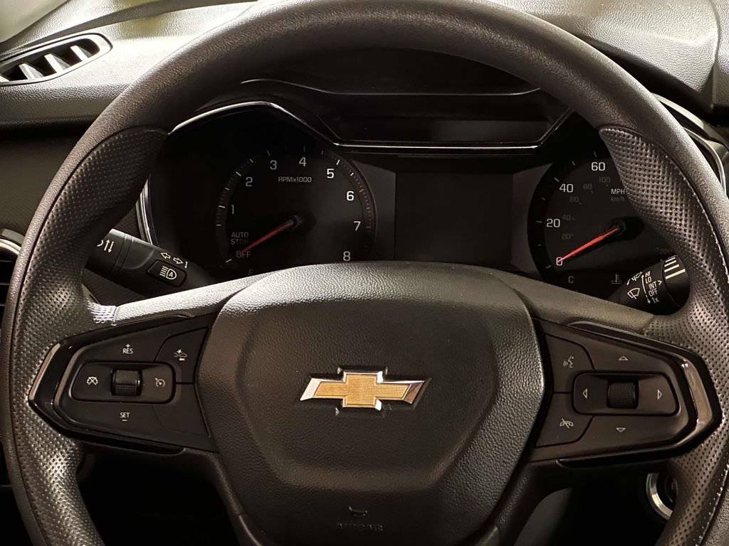 Certified 2022 Chevrolet TrailBlazer LT w/ Convenience Package FWD image 19