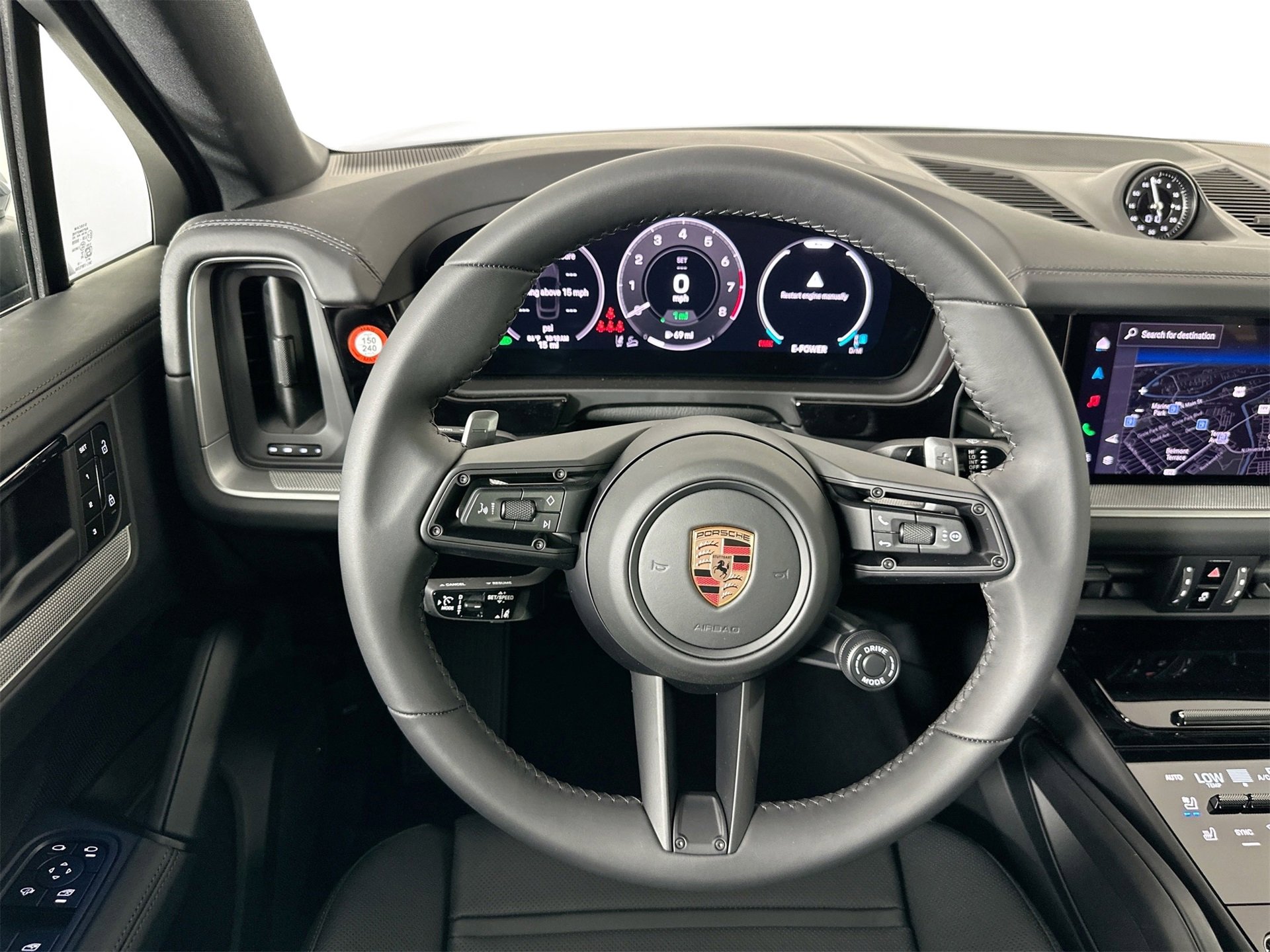 New 2026 Porsche Cayenne S image 18