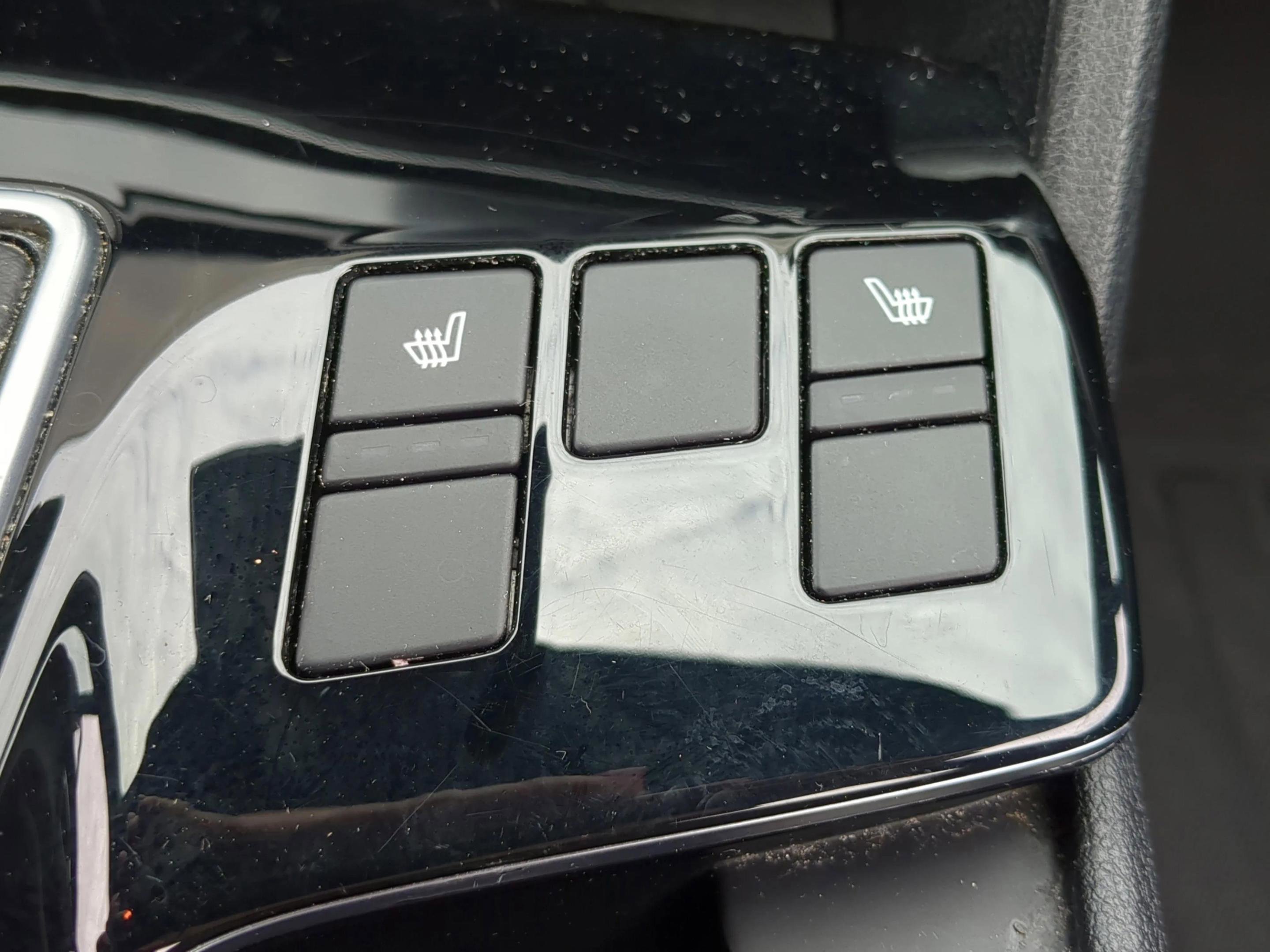 Used 2024 Kia Sportage X-Line w/ X-Line Premium Package AWD/4WD image 23