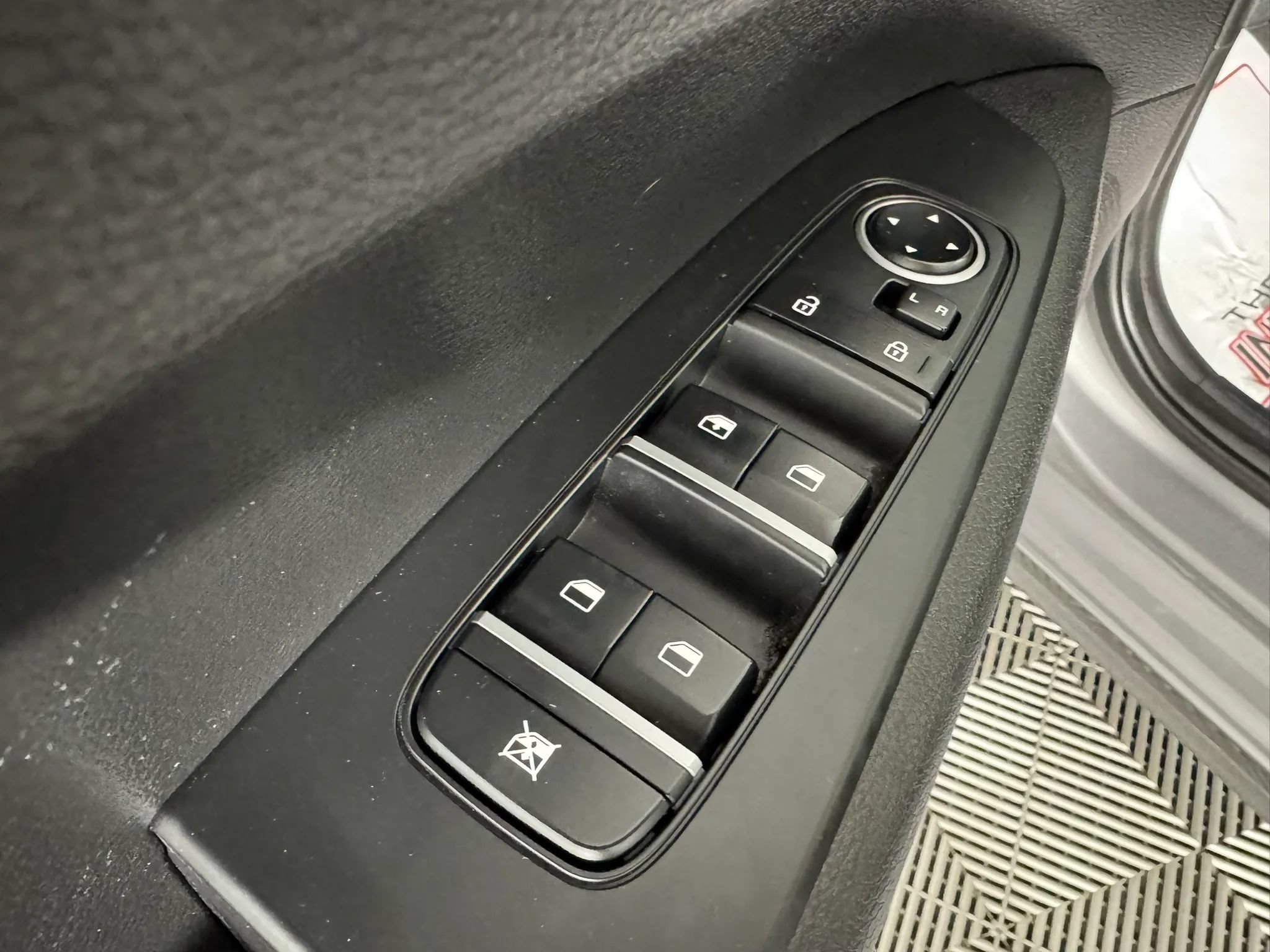 Used 2023 Kia Forte LXS w/ LXS Technology Package FWD image 36