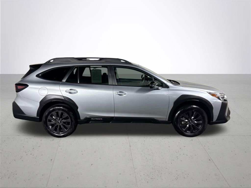 Certified 2025 Subaru Outback Onyx Edition AWD/4WD image 6