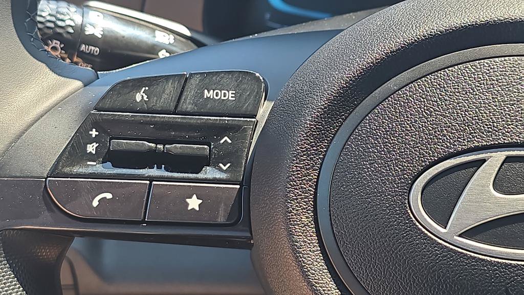 Certified 2025 Hyundai Elantra Sport FWD image 24