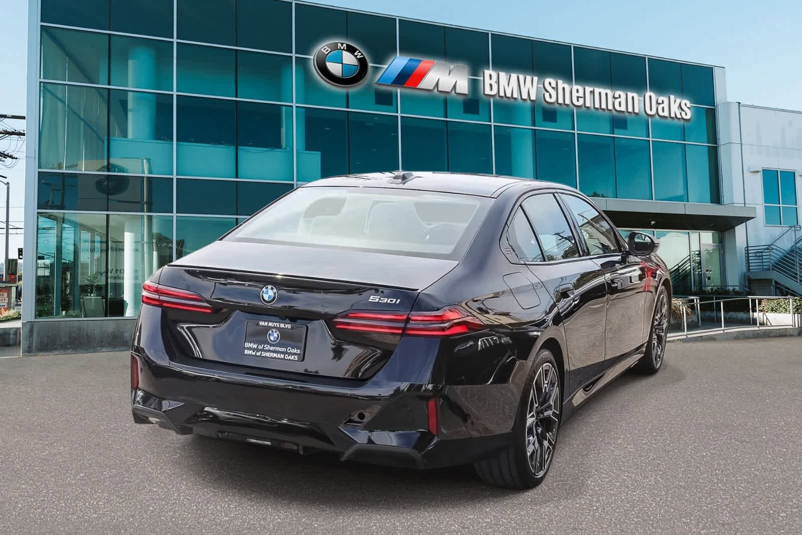 New 2026 BMW 530i w/ M Sport Package image 4