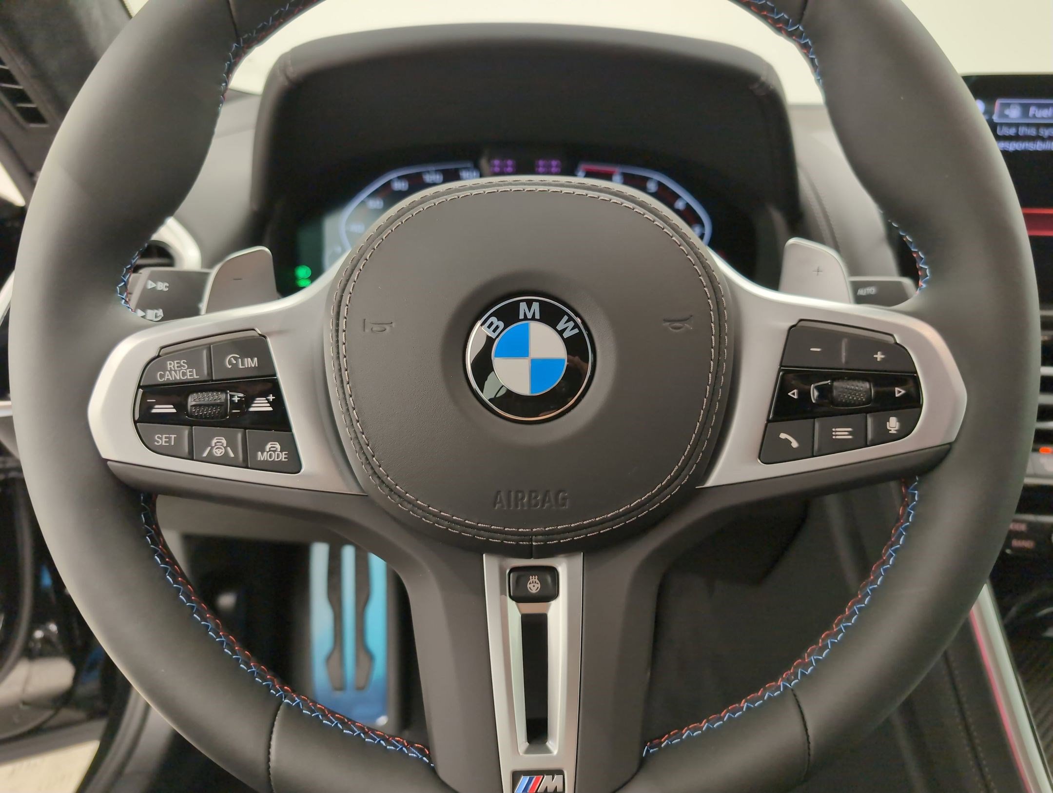 New 2026 BMW M850i xDrive w/ M Carbon Exterior Package image 14