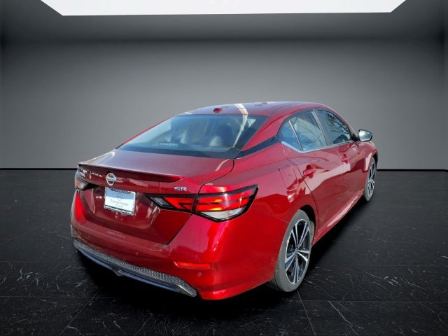 Used 2021 Nissan Sentra SR w/ SR Premium Package FWD image 10