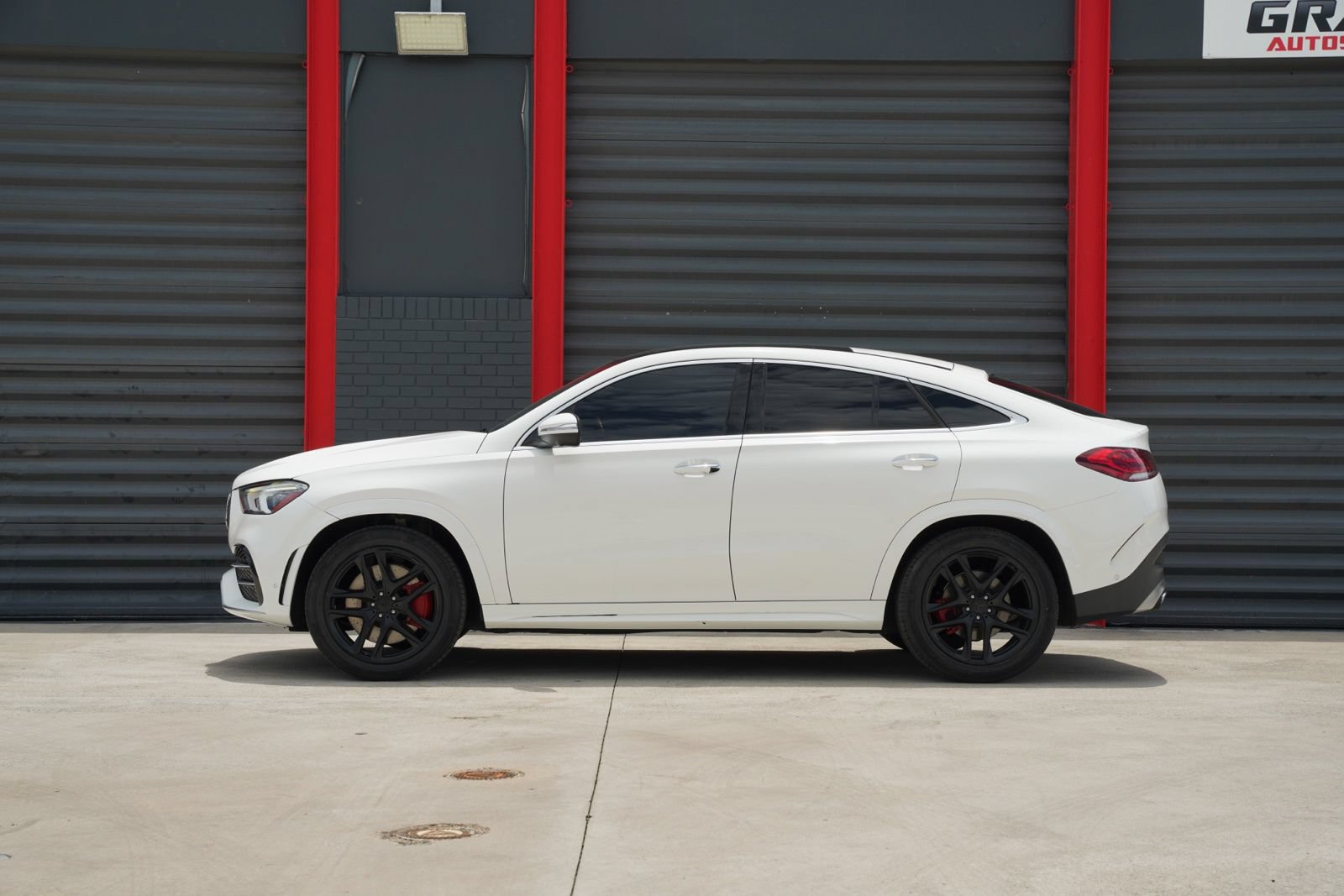 Used 2023 Mercedes-Benz GLE 53 AMG 4MATIC Coupe image 9