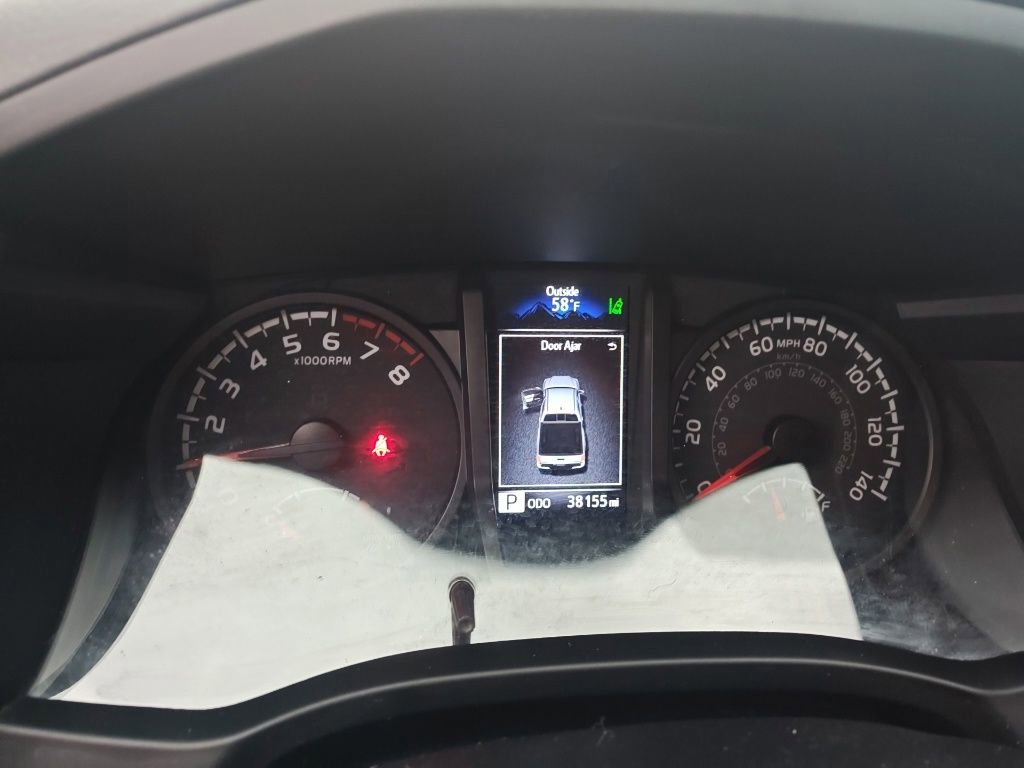 Used 2021 Toyota Tacoma SR AWD/4WD image 10