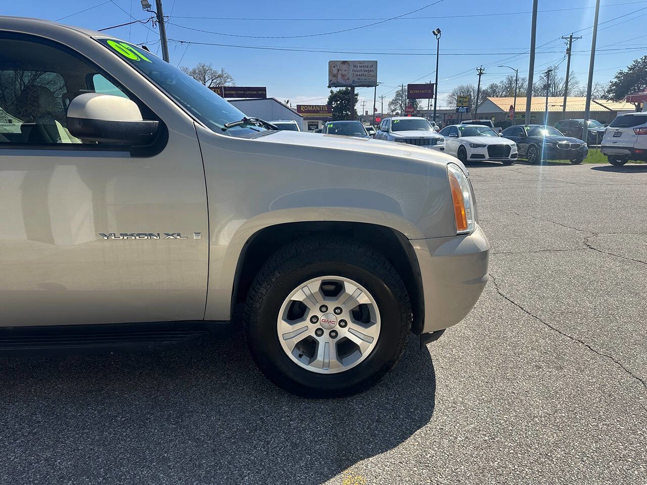 Used 2007 GMC Yukon XL SLE image 5
